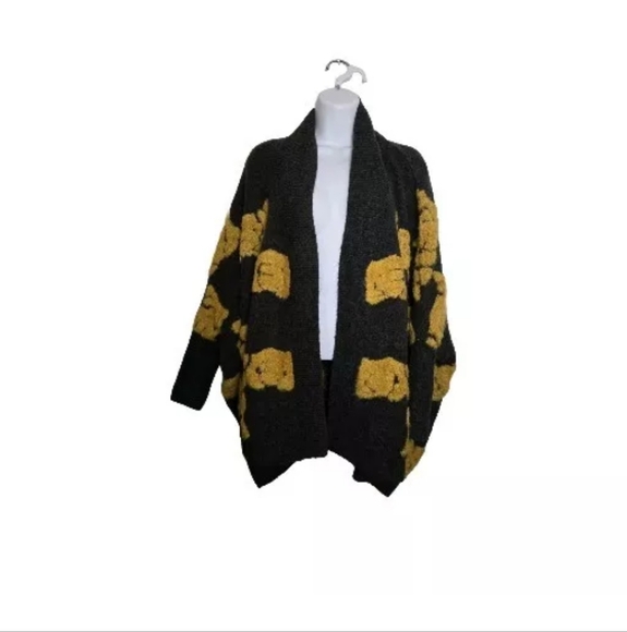 Pilcro Anthropologie Rosetta Cardigan Yellow Flowers Gray OS - Picture 2 of 7